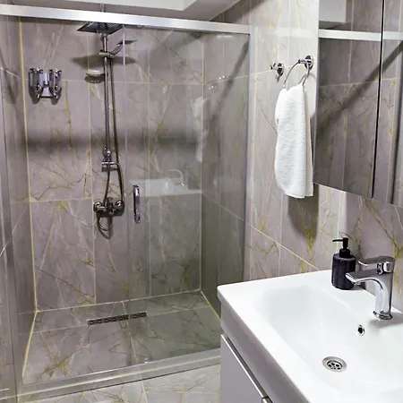 Lizbonia 2* Κωνσταντινούπολη