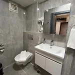 Lizbonia Hotel